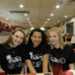 Meet your Posher, Alexandrea